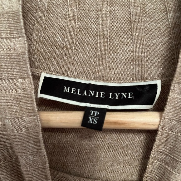 Melanie Lyne Mock Neck Rib Knit Sweater in colour Dark Oatmeal- XS - Picture 4 of 13